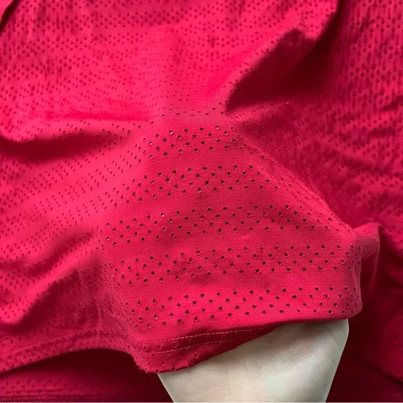 Zyia Active Chill Perforated Long Sleeve Red T-Shirt - Picture 3 of 6